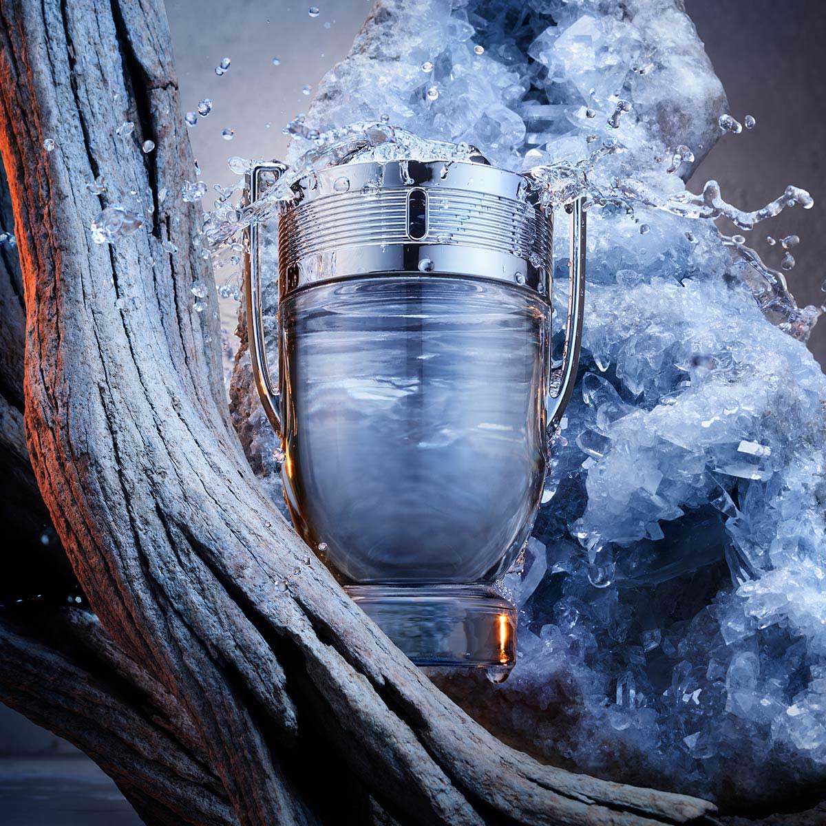 Invictus store perfume caballero
